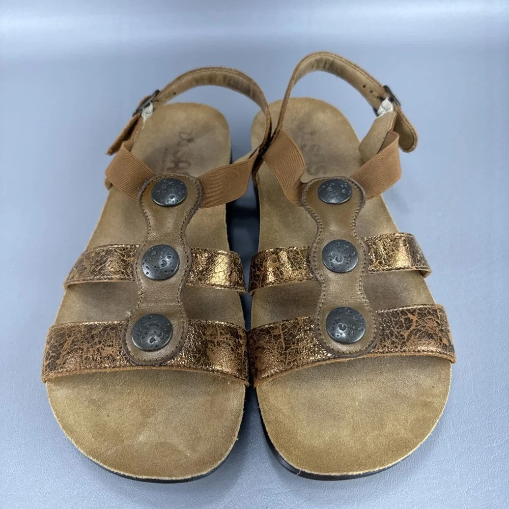 SAS Clover Sandals Womens 10 W Bronze Metallic T Strap Strappy Sling Back Buckle